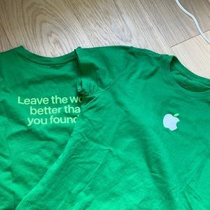 Apple Store Earth Day shirts